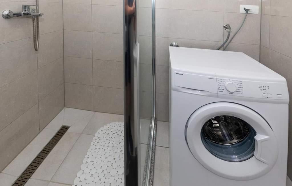 Norin Apartement Клек Экстерьер фото
