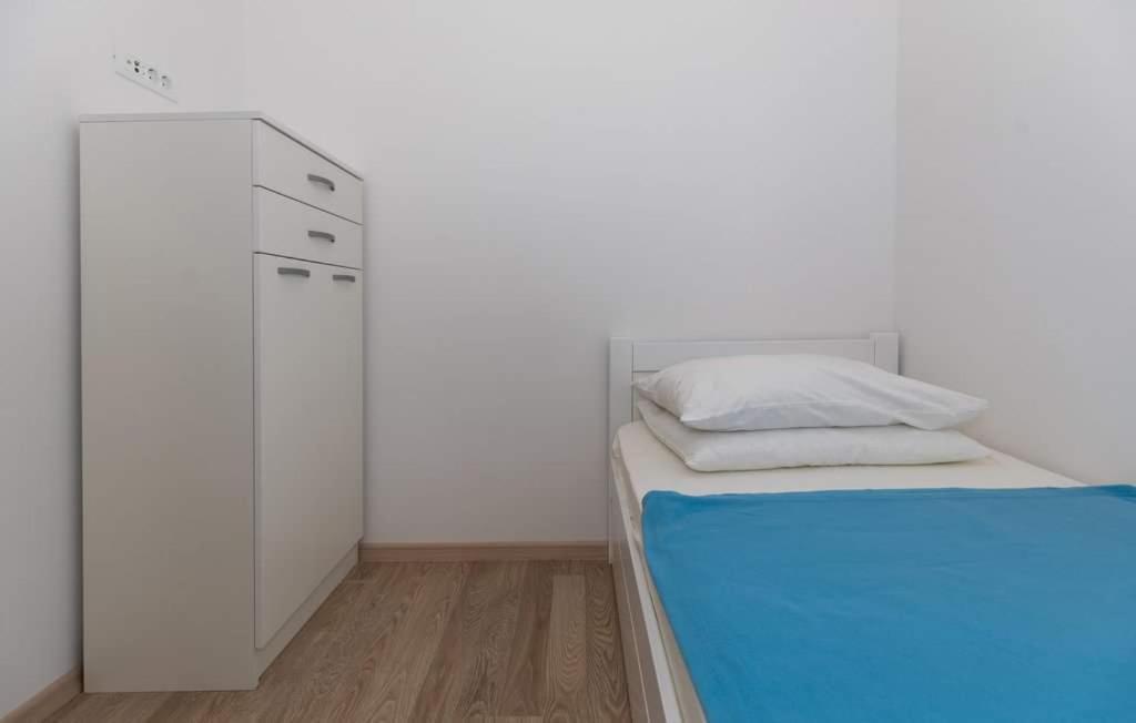 Norin Apartement Клек Экстерьер фото